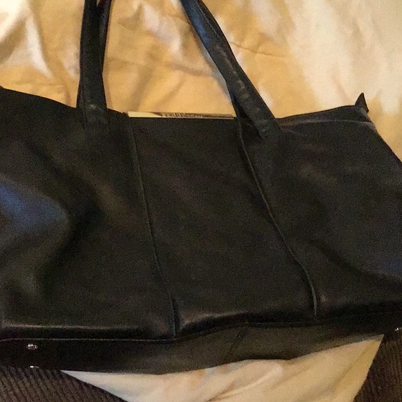 💥Black leather Ferre Milano bag💥💥 - Picture 2 of 3